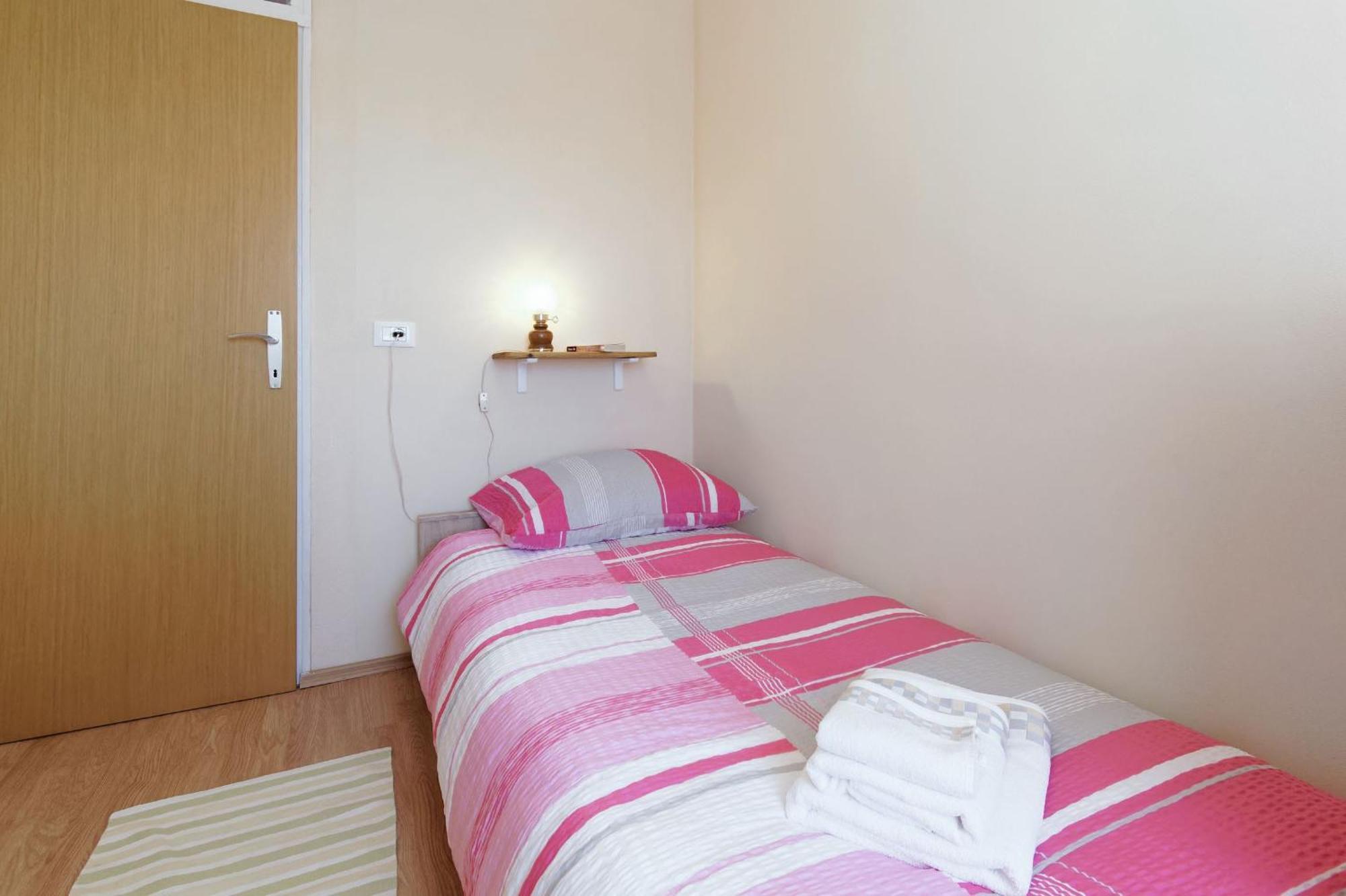 Apartments Viola By Rent Istria Momjan Kültér fotó