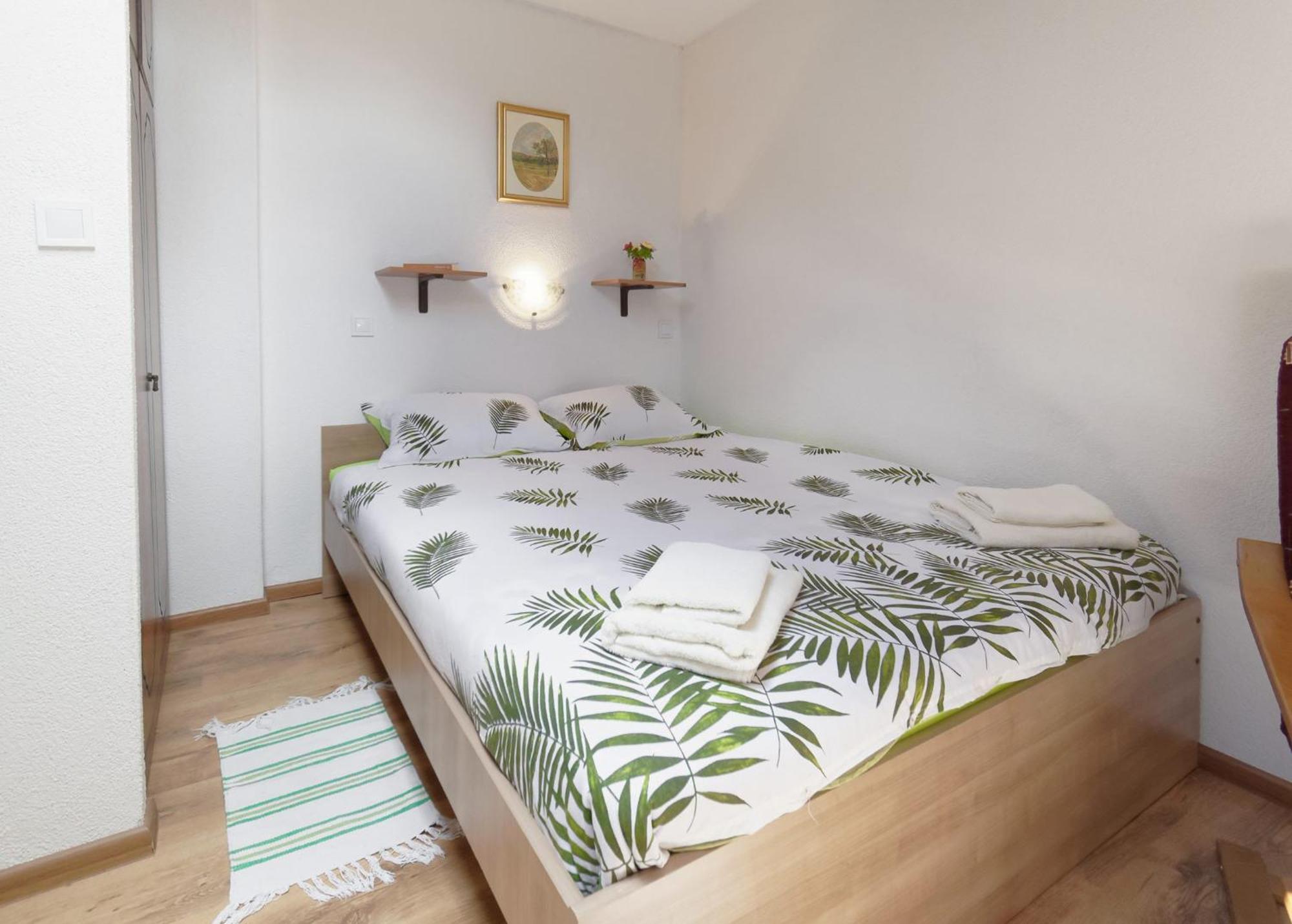 Apartments Viola By Rent Istria Momjan Kültér fotó
